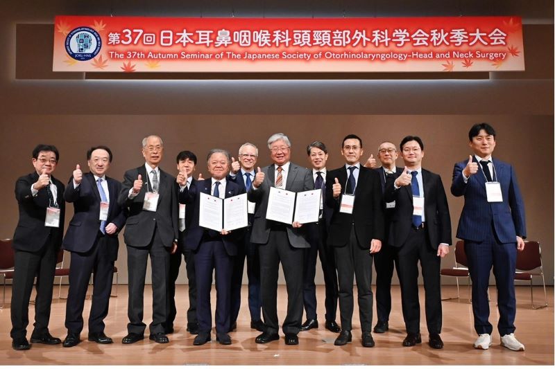 エッセンシャル耳鼻咽喉科 頭頸部外科学 匿名配送 耳鼻咽喉科